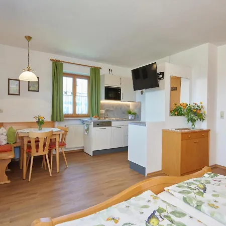 Farm stay Beim Dobler Hoslwang